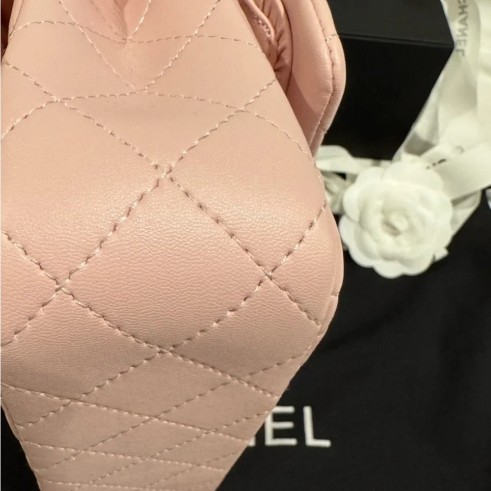 Pink Quilted Women Bag - Picture 7 of 10